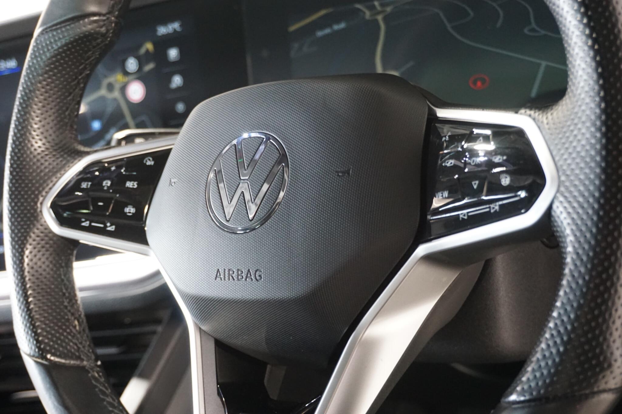 Volkswagen Touareg 3.0 TDI V6 Black Edition SUV 5dr Diesel Tiptronic 4Motion Euro 6 (s/s) (231 ps)